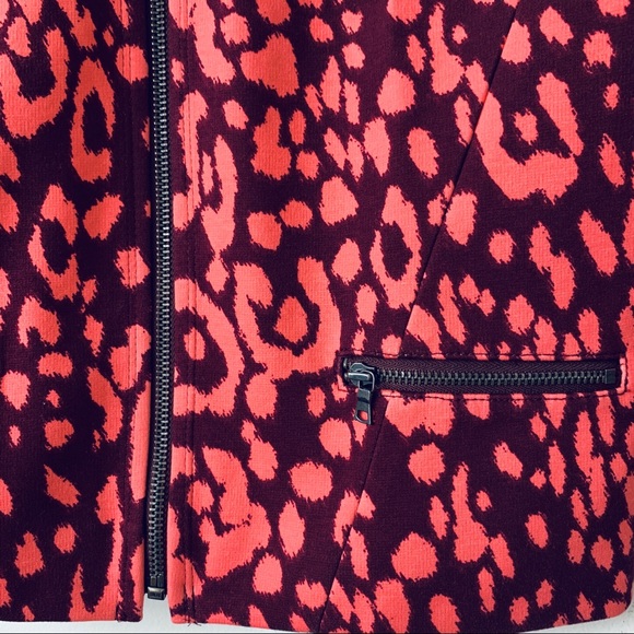 GAP Leopard Print Cropped Jacket - Picture 5 of 7